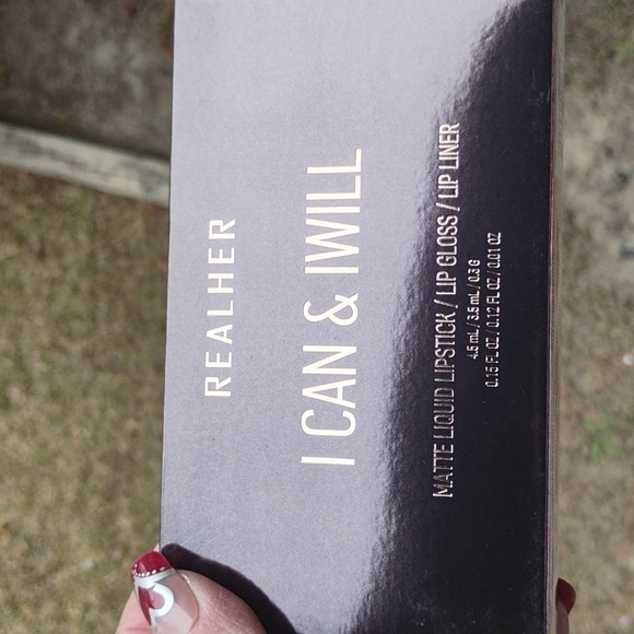 Realher I can and I will not liquid lipstick, lip gloss& lip liner - Picture 2 of 3